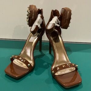Anne Michelle Evermore Studded Brown Women's Heels with Mini Pouch Size 10